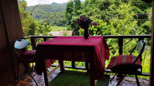 Chom Thong Haus | บ้านพักพือวา Pue Wa Homestay