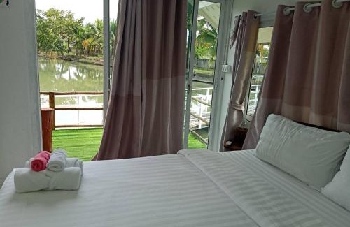 San Sai Haus | บ้านพักริมทุ่งนา