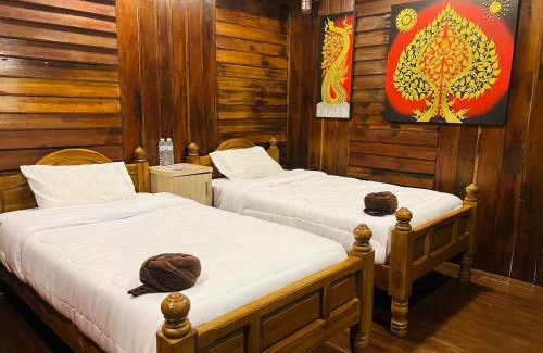 Chiang Dao District Haus | บ้านระเบียงน้ำ แม่แมะ