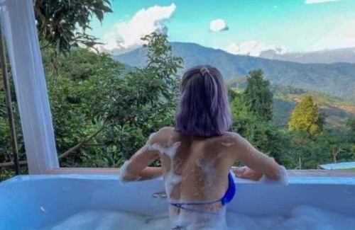 Mae Rim Kabine | บ้านลิ้นจี่โฮมสเตย์ Baan Lychee homestay