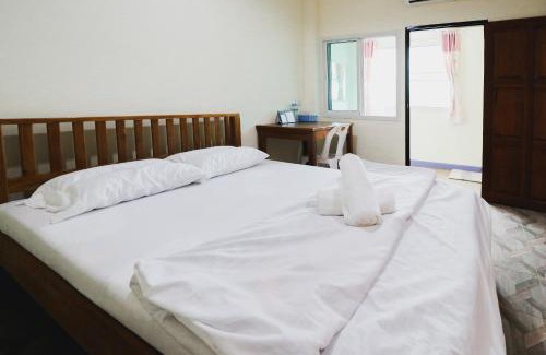 Fang Haus | บ้านสวนชนะจน