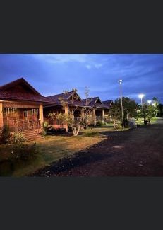 Pa Phayom Sonstige | บ้านสวนรดา baansuanrada