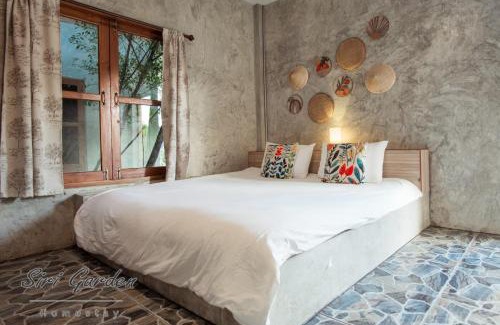 Chiang Muan Haus | บ้านสวนศิริ Siri Garden
