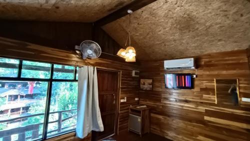 Mae Kampong Haus | บ้านอิงดอย แม่กำปอง
