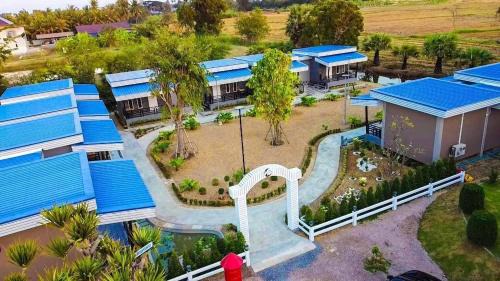 Phetchaburi Haus | บ้านไร่แสงจันทร์ รีสอร์ท