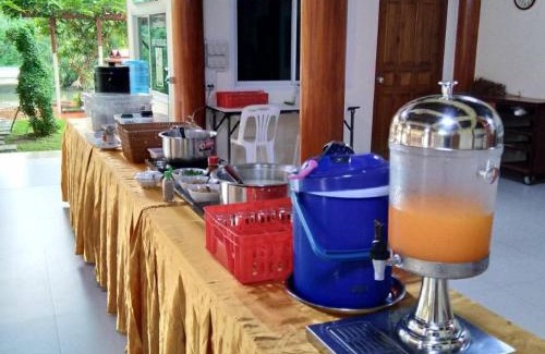 Amphawa Haus | บ้าน กัญณภัทร โฮมสเตย์