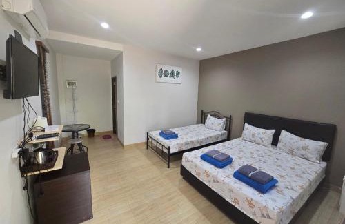 Sa Krathiam Haus | ปีกุนรีสอร์ท & Swimming pool (Pigoon Resort)