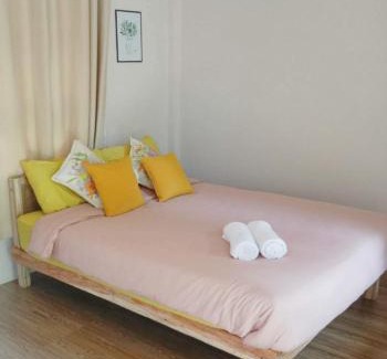 Nam Pat Haus | พายิ้มฟาร์มสเตย์