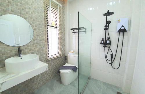 Phitsanulok Villa | ฟอเรสต์ พูลวิลล่าพิษณุโลก Forest Poolvilla Phitsanulok