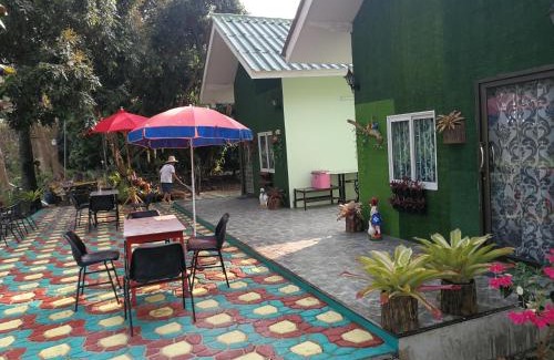 Lamphun Haus | ริมน้ำ บ้านพรศรี โฮมสเตย์