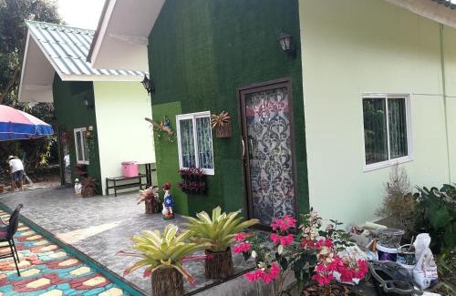 Lamphun Haus | ริมน้ำ บ้านพรศรี โฮมสเตย์