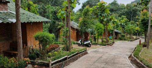 Pang Mu Haus | ลิ้นฟ้าแคมป์ปิ้งรีสอร์ท