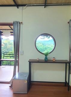 Doi Saket Haus | วาคุมิคาเฟ่&โฮมสเตย์ WakumiCafe&Homestay