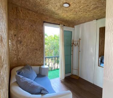 Omkoi Haus | วันเวลา โฮมสเตย์แอนท์แคมป์ปิ้ง