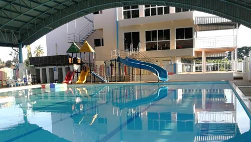 Wang Mai Khon Wohnung | ศุภักษรอพาร์ทเม้นและสระว่ายน้ำ Supakson apartement and pools