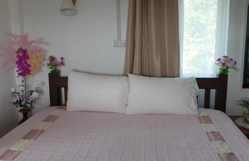 Lom Sak Haus | สวนมรดกดอย