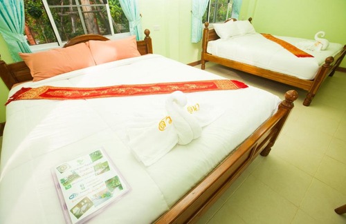 Mae On Haus | สวนสุเสนารีสอร์ท