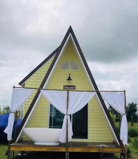 Sikhio Haus | สวนเบอร์รีแคมป์ทนายจุฬา Berry Camp Korat