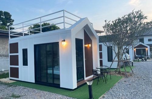 Lampang Haus | สุขสวัสดิ์ มินิรีสอร์ท
