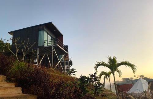 Mae Rim Haus | หลังสวนโฮมสเตย์ ดอยม่อนแจ่ม