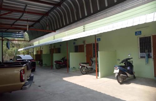 Hang Chat Wohnung | หอพักบ้านวงศ์แก้ว