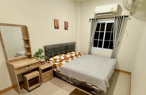 Nong Tong Haus | ห้องเช่าพิภูตะวัน