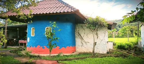 Mae Rim Haus | อยู่ดินกินดีฟาร์มสเตย์