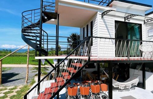 Chiang Klang Haus | ฮักดอยคาเฟ่ แคมป์&โฮมสเตย์ สะพานสายรุ้ง จ.น่าน