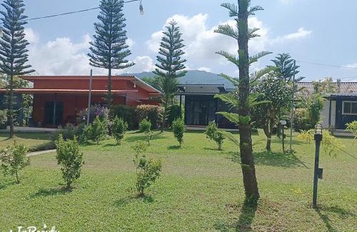 Khao Kho Haus | เฟรนด์แคมป์