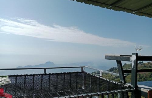 Lom Kao Haus | เลิฟวิว ภูทับเบิก