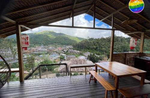 Mok Cham Pae Haus | เห็ดเหลือง Hedreung banrakthai homestay and camping