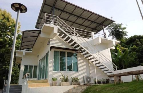 Pua Haus | เฮือนป้อหลวง