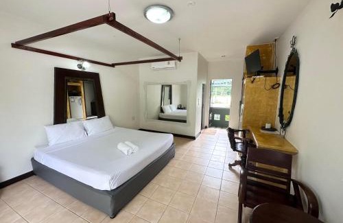 Trang Hotel | โรงแรมนาขา ชาเลท์ รีสอร์ท จังหวัดตรัง Naka Chalet Resort Trang