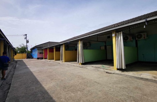 Thanyaburi Haus | โรงแรมฟอร์เลิฟ รังสิต