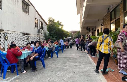 Nai Wiang Wohnung | โรงแรมเพิ่มพูล 1