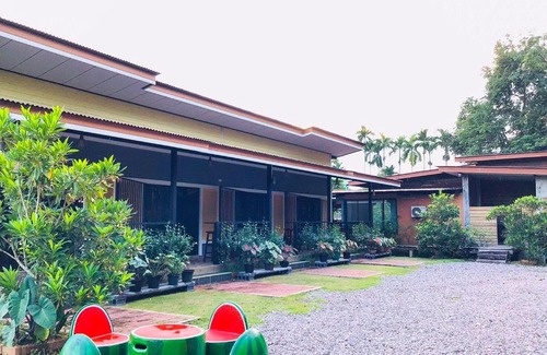 Khuan Khanun Haus | ใสโพธิ์โฮมสเตย์