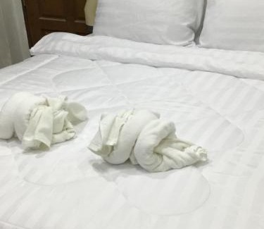 Chaiya Haus | ไชยาซีวิวโฮมสเตย์ (Chaiya Seaview Homestay)