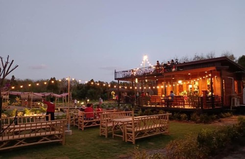 Thung Song Sonstige | ไร่นาบัวหลวง คาเฟ่ & ฟาร์มสเตย์ RaiNa BuaLuang Cafe & Farm Stay