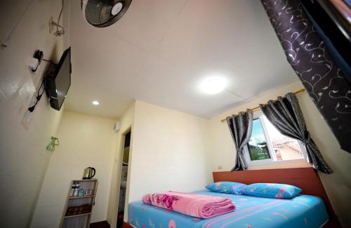 Lom Kao Haus | ไร่รักดอย ภูทับเบิก