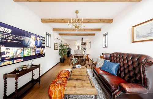 Gifu Villa | アンティークス岐阜駅東