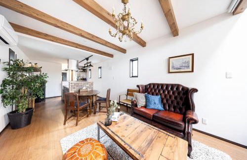 Gifu Villa | アンティークス岐阜駅東