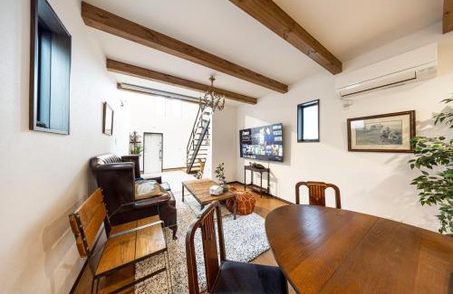 Gifu Villa | アンティークス岐阜駅東