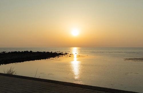 Kisakatamachi Haus | オーシャンビュー 秋田の夕日 海の見える別荘セントキルダ 一棟貸