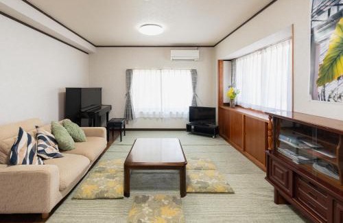 Higashikagawa Haus | ゲストハウスまりん