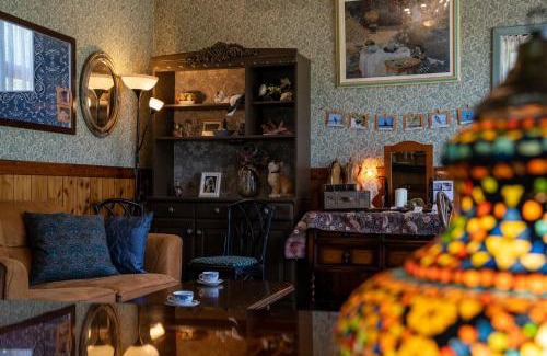 Kameoka Haus | ゲストハウスＡ＆C