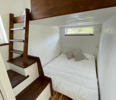 Ichinomiya Haus | ダブルレインボー一宮