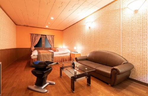 Kani Hotel | プレゼントホテル チャペルガーデン 可児 ｰ大人専用ｰ
