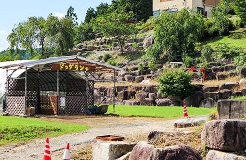 Nakatsugawa Hotel | ペットと泊まれる宿 孫八