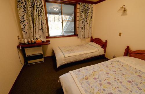 Gujo Haus | ペンションminiモンゴル