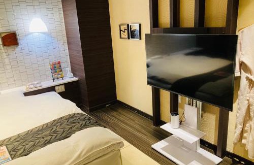 Toyonaka Hotel | ホテル パレドフルー